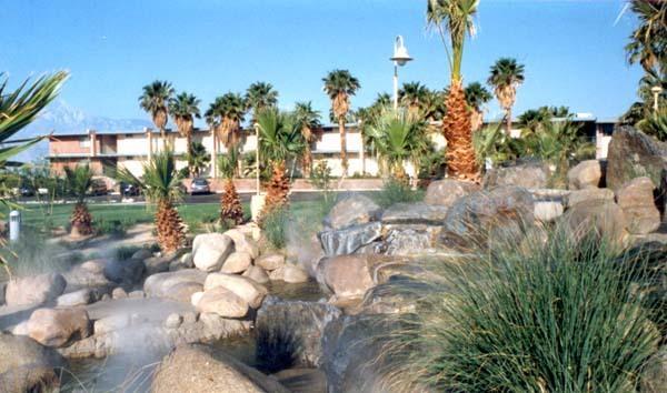 Desert Hot Springs Spa Hotel Exterior foto